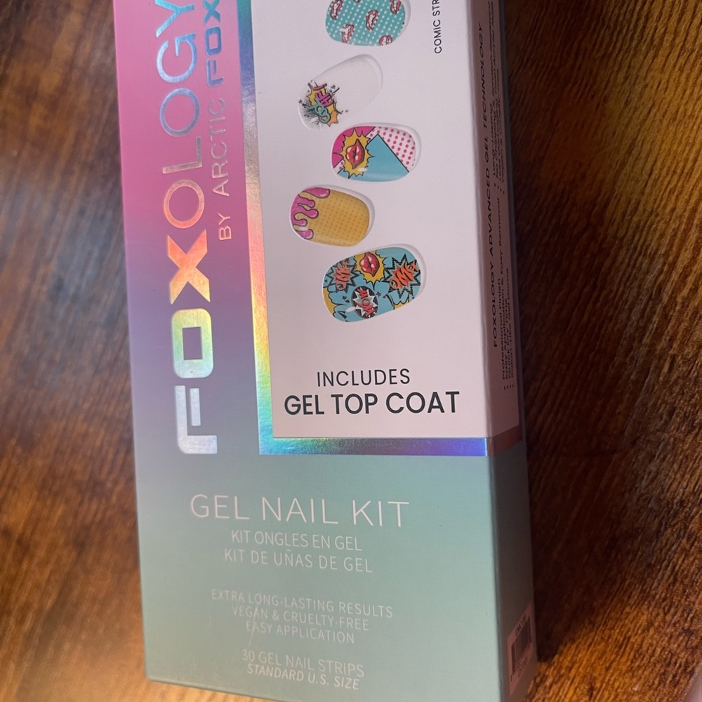 Foxology | Arctic Fox Gel Nail Kit
